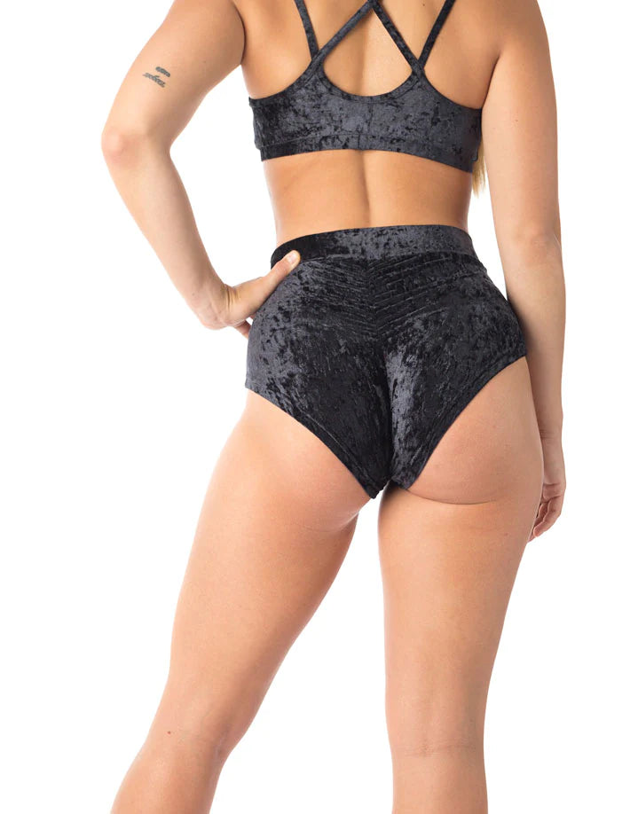 dragonfly lola pole shorts velvet black#colour_black