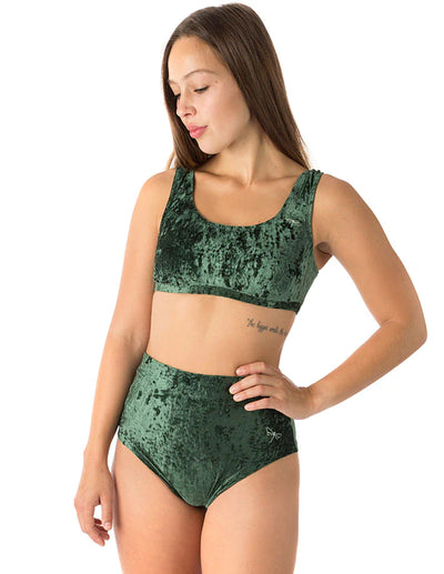 dragonfly lola pole shorts velvet emerald#colour_emerald