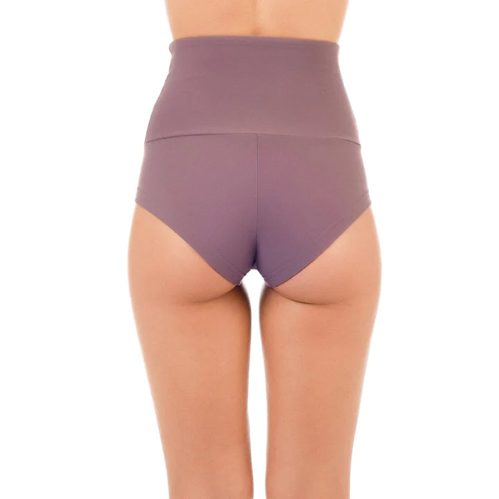 dragonfly betty pole shorts lilac#colour_lilac