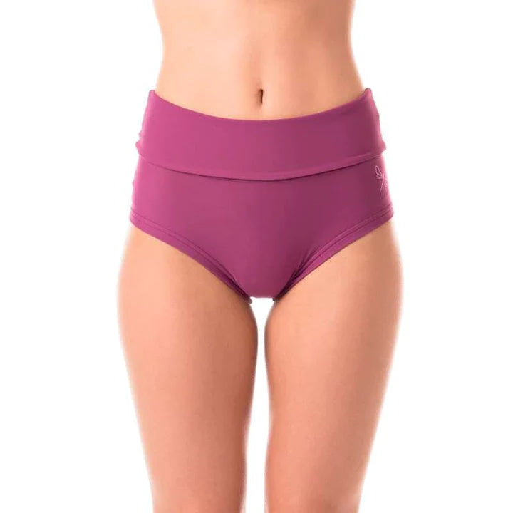 dragonfly betty pole shorts ruby#colour_ruby